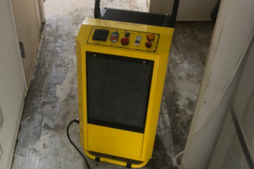 オゾン発生器